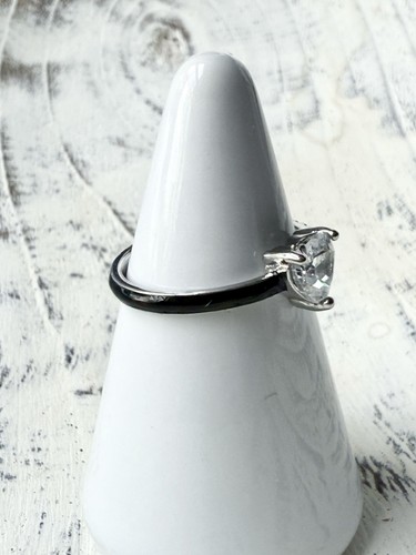 Halb Schwarz & Halb Diamant CZ Herz Solitär Ring Größe 7,5 große schwarze Creolen Set - Bild 8 von 12