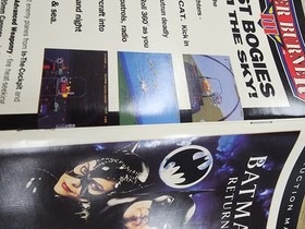 USED AUTHENTIC MANUAL ONLY - NO GAME INCLUDED -) BATMAN RETURNS (- SEGA CD