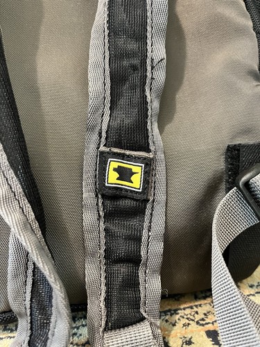 Mountainsmith Lumbar Pack Day Pack Hiking Outdoor Lightweight Backpack - Picture 3 of 4