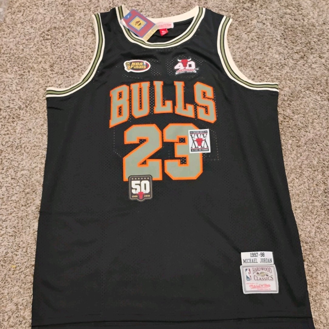 BULLS JORDAN 23 黒ジャージ 1986-87 BULLS JORDAN 23 黒ジャージ 1986-87 - メルカリ
