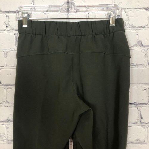 Lululemon On The Fly Jogger Size 4 Dark Olive - Picture 4 of 5