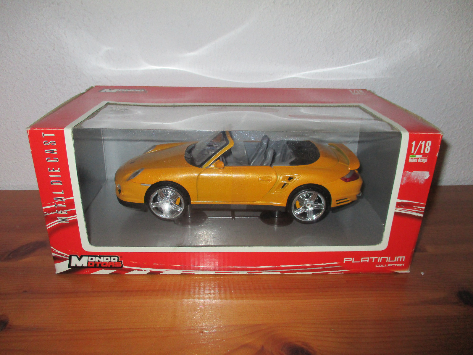 ( GO ) 1 18 Mondo Moteur Porsche 911 Turbo Cabriolet neuf emballage scellé ( GO ) 1 18 Mondo Moteur Porsche 911 Turbo Cabriolet neuf emballage scellé