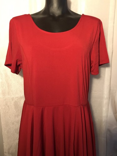 New Women’s Formal Dress Large Red Tiered Flowing The Paragon - Picture 3 of 11