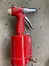 Heavy Duty Air Hydraulic Riveter 3/32" 1/8" 5/32" 3/16" Multi-tip and Tools