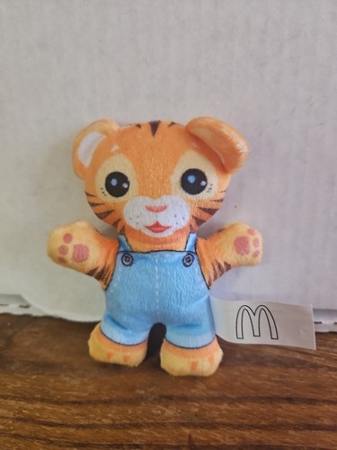2020 McDonald's Happy Meal Toy Mini Tiger Toy Plush Stuffed Animal 5 Inch - Picture 1 of 4