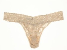 Hanky Panky 242306 Womens Floral Lace Thong Panties Underwear Chai One Size