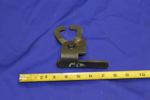 MG MGA Transmission Interlocking Arm Assembly - Picture 2 of 3