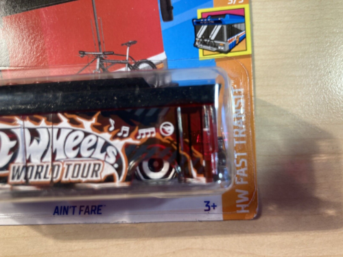 Hot wheels bundle x 4 rare Treasure Hunts + new 2025 Rig Storm + Pedal Driver - Picture 8 of 12