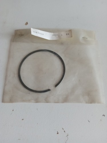 OEM Polaris piston ring 3082259