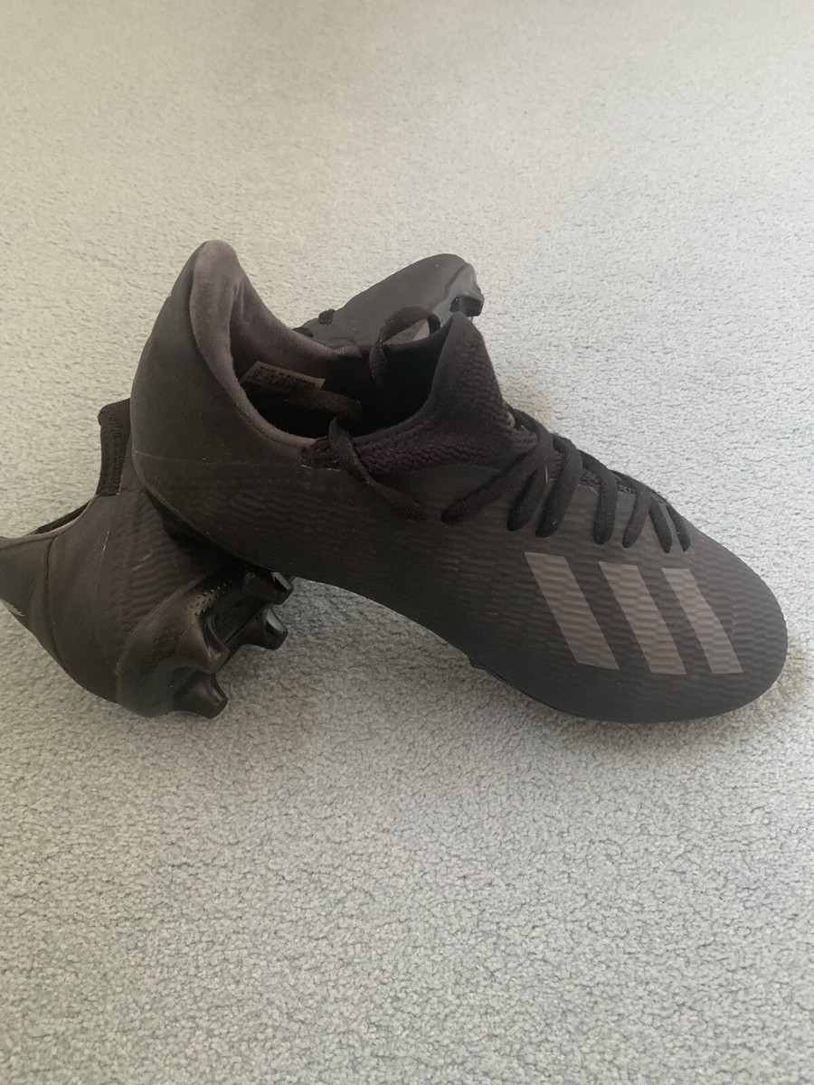 Adidas 18.2 black sales