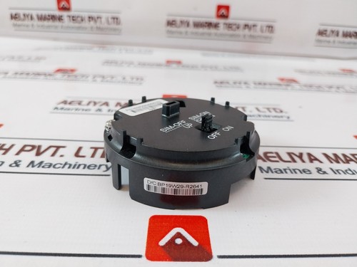 Transmisor de temperatura dura Honeywell HNWG50049849-001 50049849-001 - Imagen 5 de 9