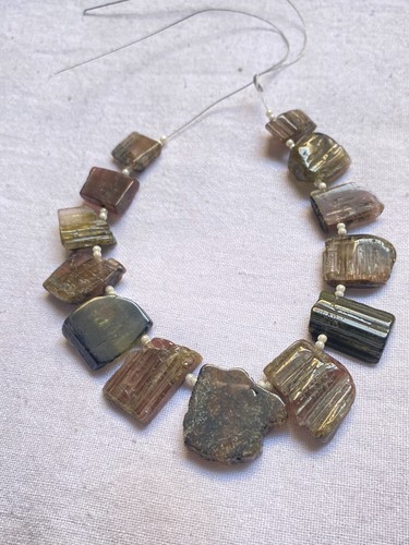 Tourmaline  layout shape Beads 12X20 mm 8 inches strand  for jewelry making - Picture 4 of 4