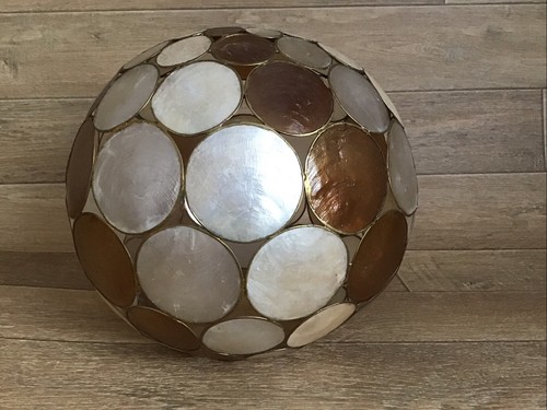 VINTAGE CAPIZ SHELL GLOBE BALL PENDANT LIGHT SHADE CIRCLES BROWN BEIGE SPHERE - Picture 2 of 13