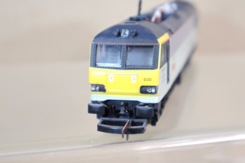 LIMA 204708 RAILFREIGHT DISTRIBUTION CLASS 92 ELECTRIC LOCO 92030 ASHFORD oj - Picture 5 of 9