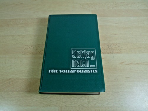 Ministerium des Inneren: Schlag nach für Volkspolizisten / Taschenbuch DDR