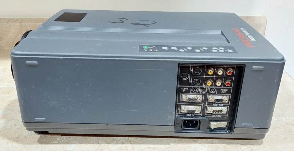 Настольный видео проектор Proxima 5500 DP5500 3LCD 640x480 4:3 VGA работает с лампой - Изображение 3 из 4