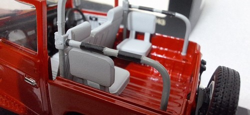 Toyota Land Cruiser BJ40 Red 1974 1:43 Norev 800356 EXTREMELY RARE!! - Picture 14 of 24