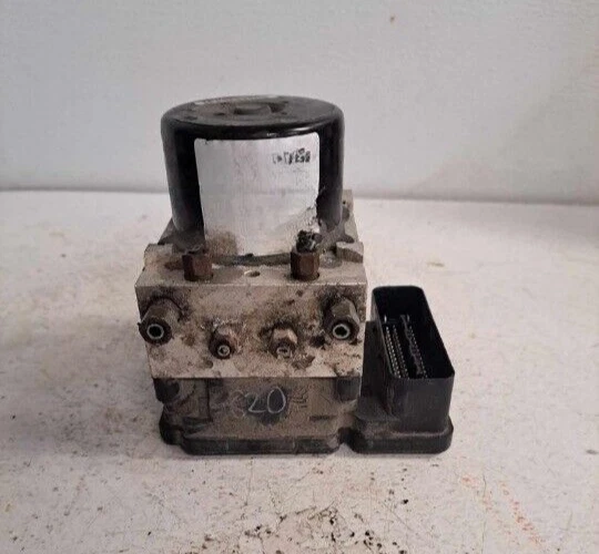 Conjunto de bomba de freno antibloqueo Nissan Pathfinder 2009-2011 ABS 4x4 4,0 L OEM Foto 2 de 4