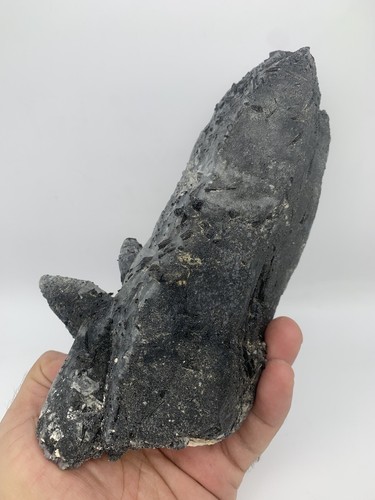 1325 Grams Quartz With Schorl Specimen. - Picture 6 of 9