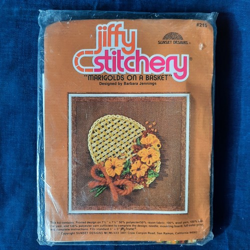 Vintage Jiffy Stitchery Ringelblumen auf einem Korb Crewel Kit 5"x7" Sonnenuntergang Design 215 - Bild 1 von 3