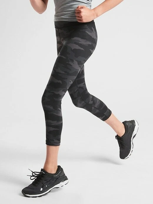 Athleta Girl Black Camo Printed Chit Chat Capri Leggings Pant NWT