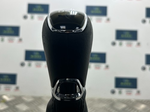 SKODA OCTAVIA AUTOMATIC DSG GEAR KNOB AND DISPLAY 2018 TO 2021 5E2713203AE - Picture 8 of 18