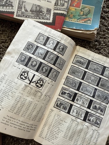 Vintage Adventurer Postage Stamp Albums w/ Hundreds of U.S. and World Stamps - Picture 7 of 7