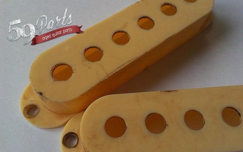 SET OF 3 HAND AGED FENDER PICKUP COVERS CREAM/IVORY 59 PARTS STRATOCASTER STRAT - 第 4/5 張圖片