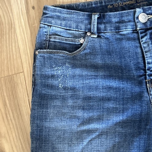 Chicos XS Short Blue Mid Rise Distressed So Slimming Denim Girlfriend Shorts EUC - Picture 3 of 7