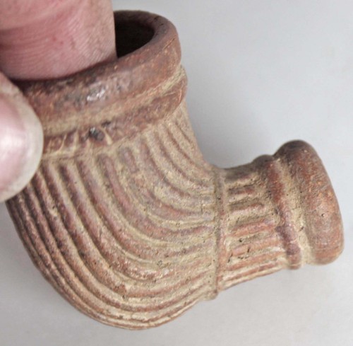 2 Vintage Antique Civil War Era Clay Smoking Pipe Bowls - Picture 7 of 10