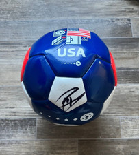 * CHRISTIAN PULISIC * signed soccer ball * USMNT * 2022 FIFA WORLD CUP QATAR * CHRISTIAN PULISIC * signed soccer ball * USMNT * 2022 FIFA WORLD CUP QATAR
