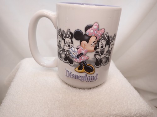 Disney Parks Disneyland Resort Minnie Mouse 3D Coffee Mug White/Lavender 16 oz! - Picture 4 of 6