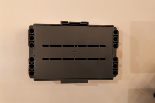 LEGO NXT CONTROLLER TESTED AND WORKING 53788 WITH BATTERY AND CHARGING CABLE - Picture 4 of 7