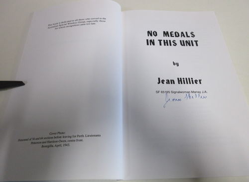 No Medals in this Unit  - Jean Hillier - Signed First Edition - 100 Pages - 1996 - Foto 3 di 22