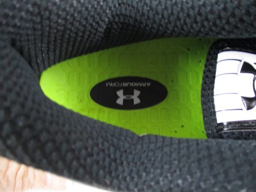 UNDER ARMOUR heatgear Mens Nitro II Football Cleats Sz 15 Black White New CL1 - Picture 8 of 9