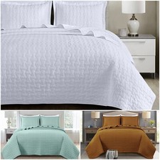 Chezmoi Collection Vert 3-Piece Basketweave Stitch Pre-Washed Cotton Quilt Set