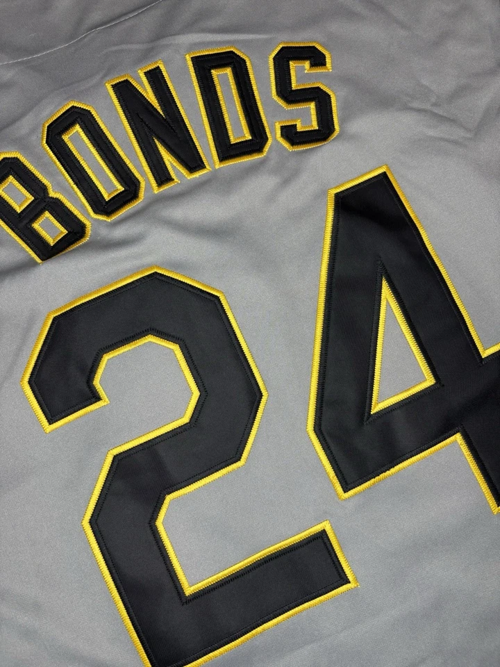 Barry Bonds 1992 Pittsburgh Pirates Grey Cooperstown Jersey w/ Patch Men’s Large - Image 3 of 3