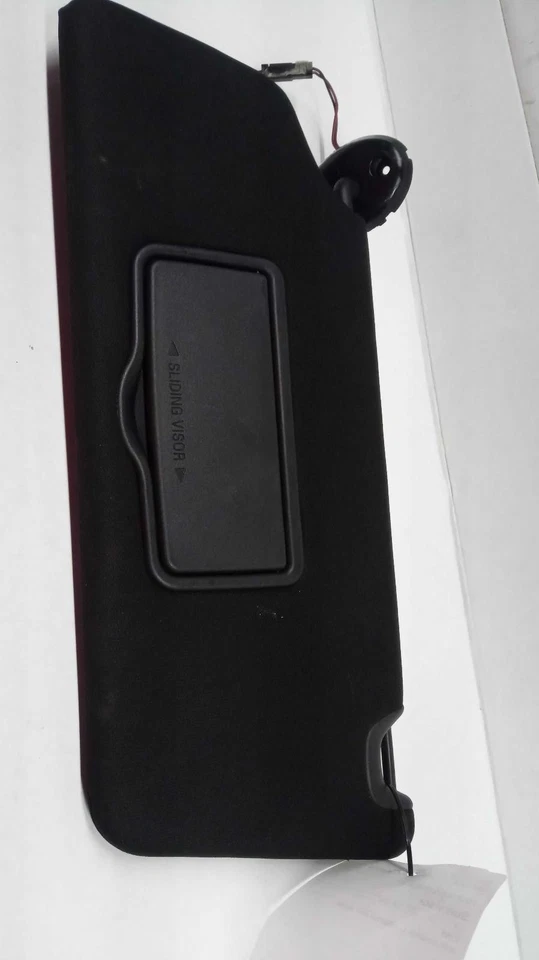 Used Left Sun Visor fits: 2018 Ford Explorer w/illumination L. w/garage door ope Foto 2 de 4