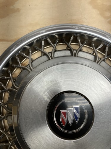 Hub Cap Buick LeSabre Park Ave Regal Roadmaster wire hubcap, 1989-1999 - Picture 5 of 10