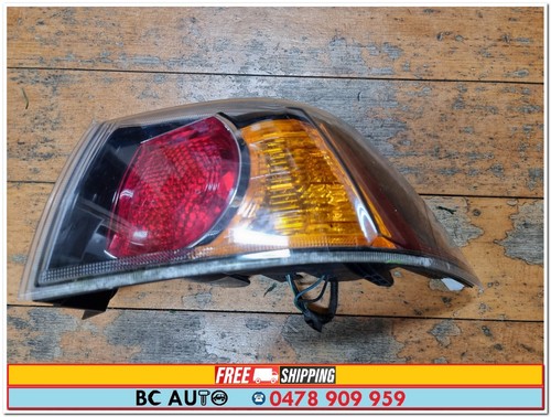 Lámpara de luz trasera derecha derecha genuina Mitsubishi CJ Lancer 2007 2008 2009 negra CY R - Imagen 2 de 4