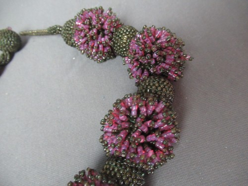 Pom Pom Beaded Purple Necklace - Sea Anemone Shape - Iridescent Purple  - i5 dha - Picture 9 of 12