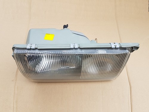 Fast Neu Scheinwerfer Mercedes W123 Coupe 280 E Rechts 0028200261 Bosch Licht - Bild 2 von 10