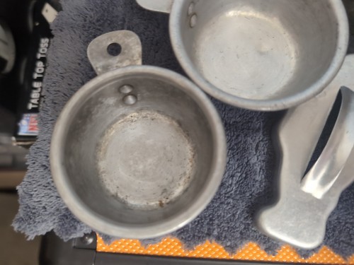 Metal Cookie Cutters Set Measuring Cups Pieces Vintage Lot - Picture 6 of 24