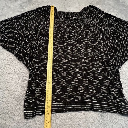 BCBG Max Azria Pleated Dolman Blouse Top Women's M Black White Silk Blend - Picture 9 of 10