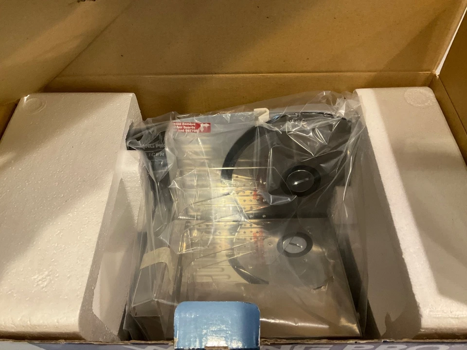 Cortadora de alimentos eléctrica profesional Waring Pro FS150 acero recubierto premium aluminio Foto 3 de 4