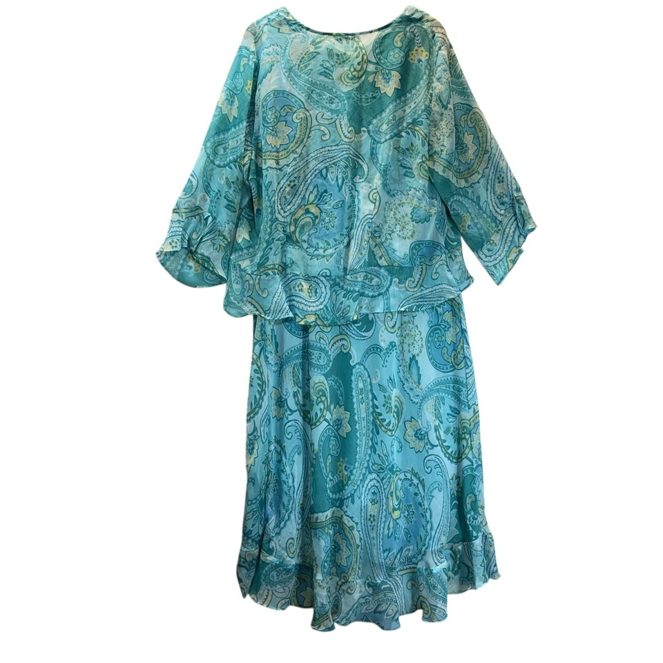 Vestido maxi Studio I feminino 20W azul paisley chiffon sobreposição manga flutter plus size - Imagem 3 de 4