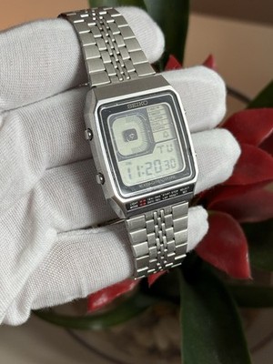 Rare Vintage Seiko G757-4000 James Bond Octopussy Men's Digital