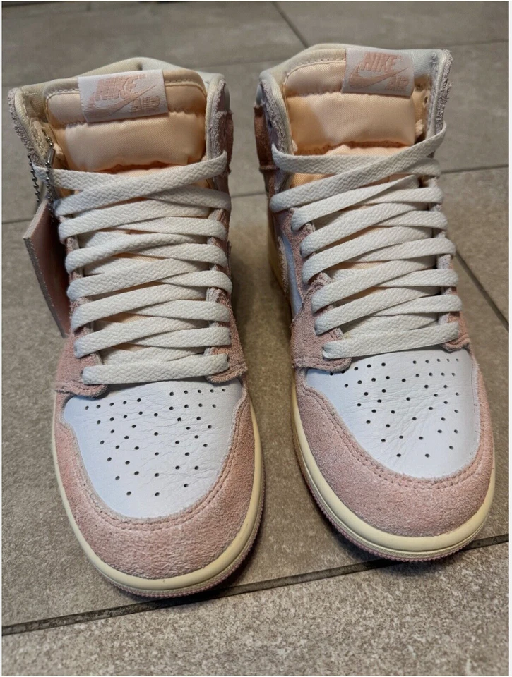 Size 4.5 - Air Jordan 1 Retro OG High Washed Pink W - Image 2 of 4
