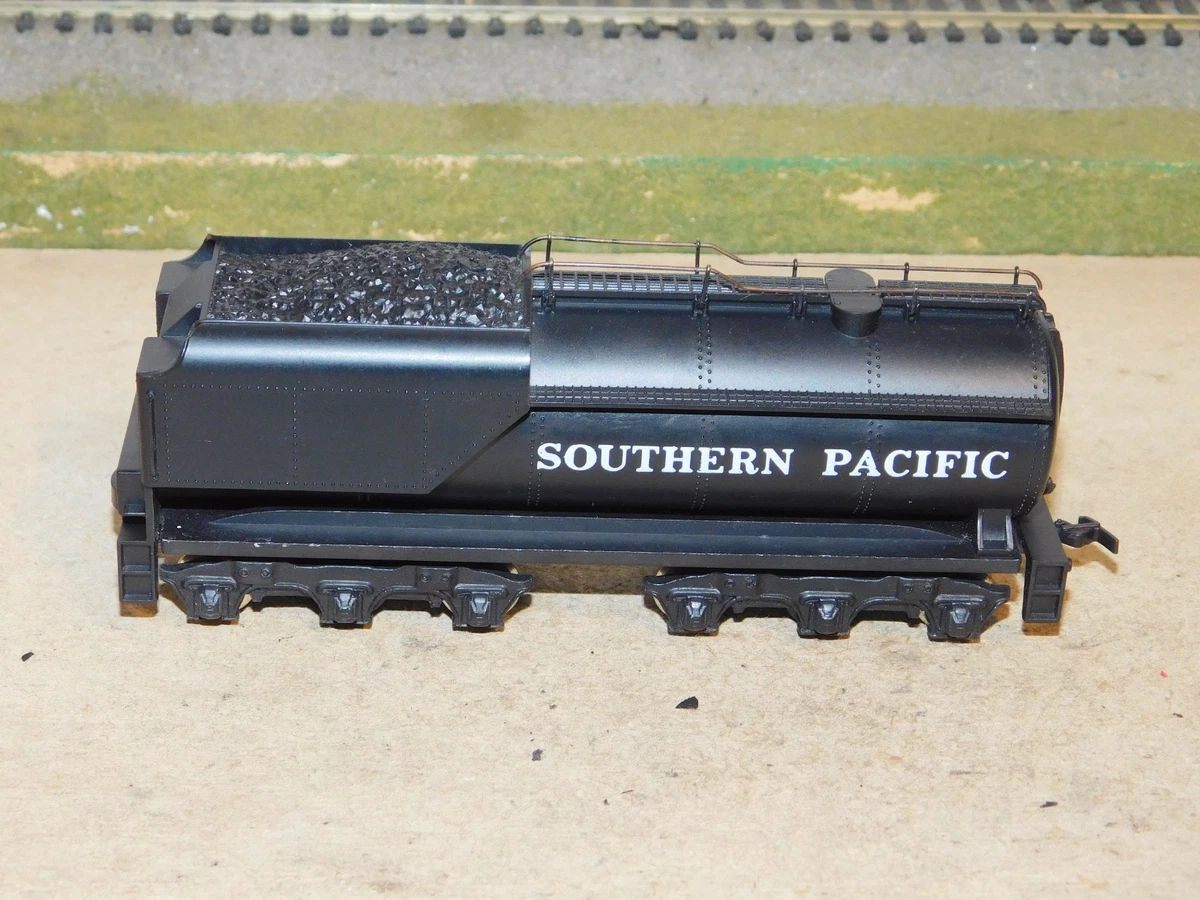 Southern Pacific HO Steam Locomotive Model Railroad Locomotives