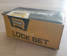 NOS NIB Russwin Executive Door Lock Set 7230 US3 Beacon Entrance